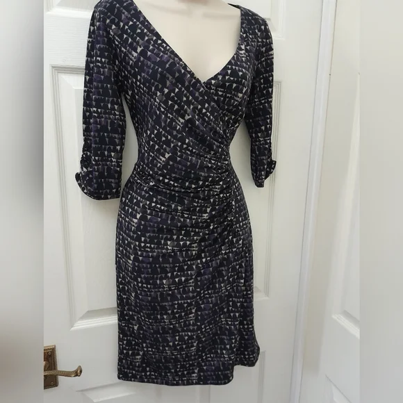 3/4 sleeve faux wrap style Jersey dress from COAST size 10 - Picture 2 of 9